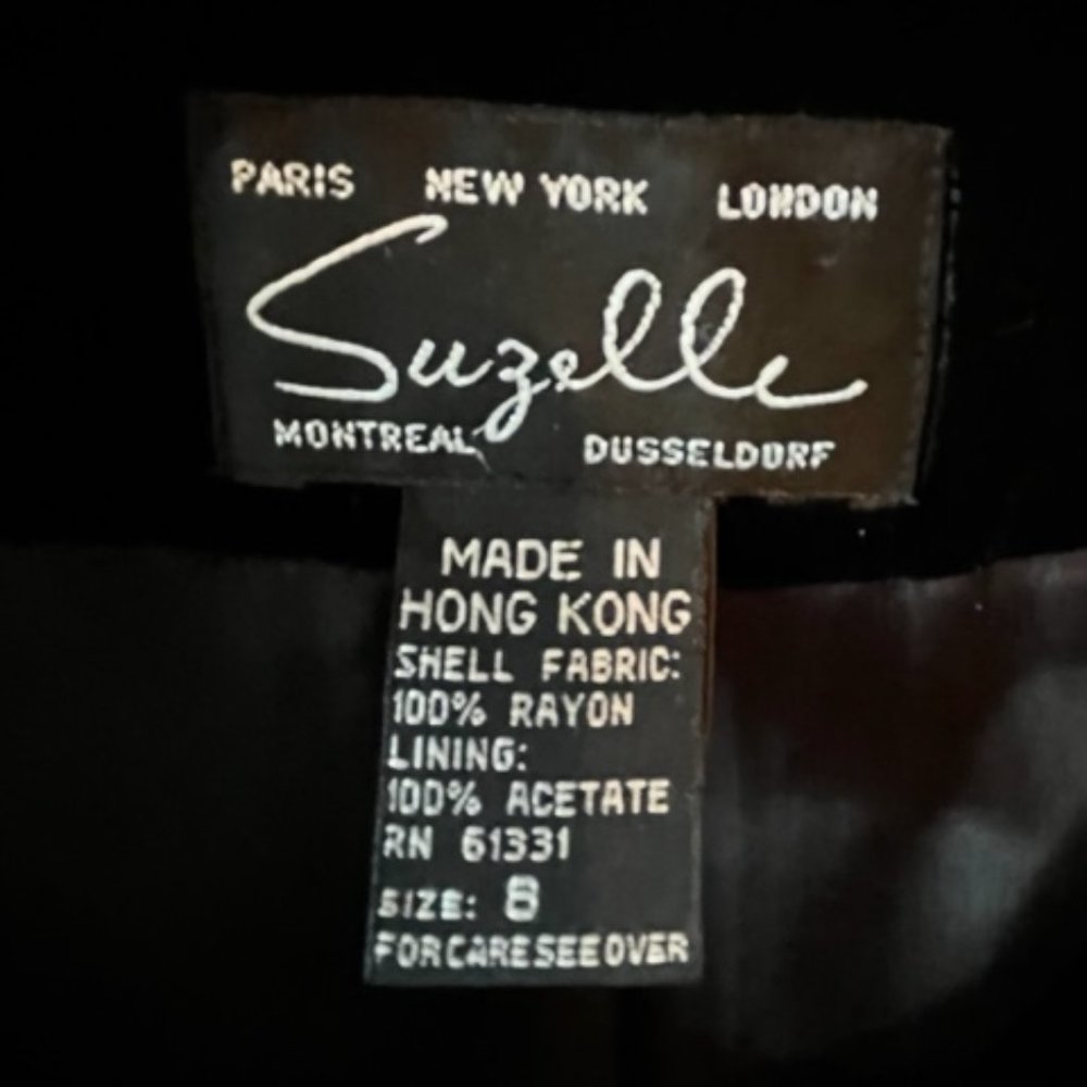 Lovely SUZELLE black velvet 2-pc suit sz 8 - Picture 2 of 4